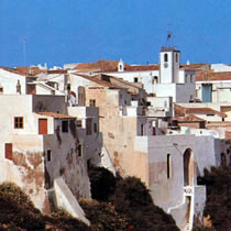 Old Town Albufeira from http://www.portugaltravelguide.com/images/local/albufeira-old_town.jpg Old Town Albufeira from http://www.portugaltravelguide.com/images/local/albufeira-old_town.jpg